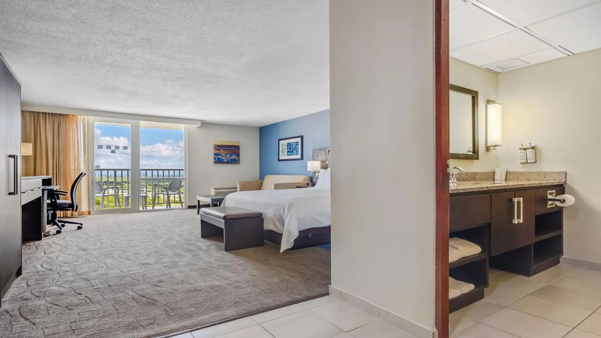 Holiday Inn Ponce & El Tropical Casino By Ihg Resort