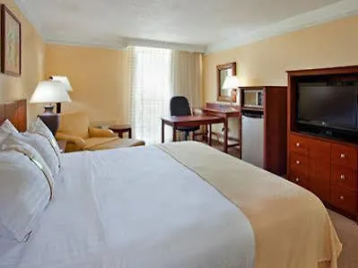 Holiday Inn Ponce & El Tropical Casino By Ihg Resort